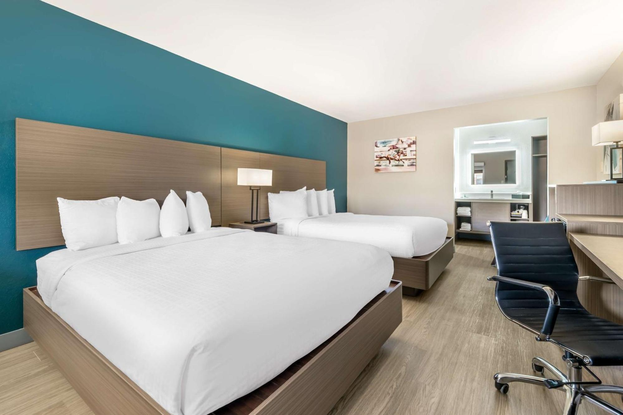 Best Western Green Tree Inn Clarksville  Exterior photo