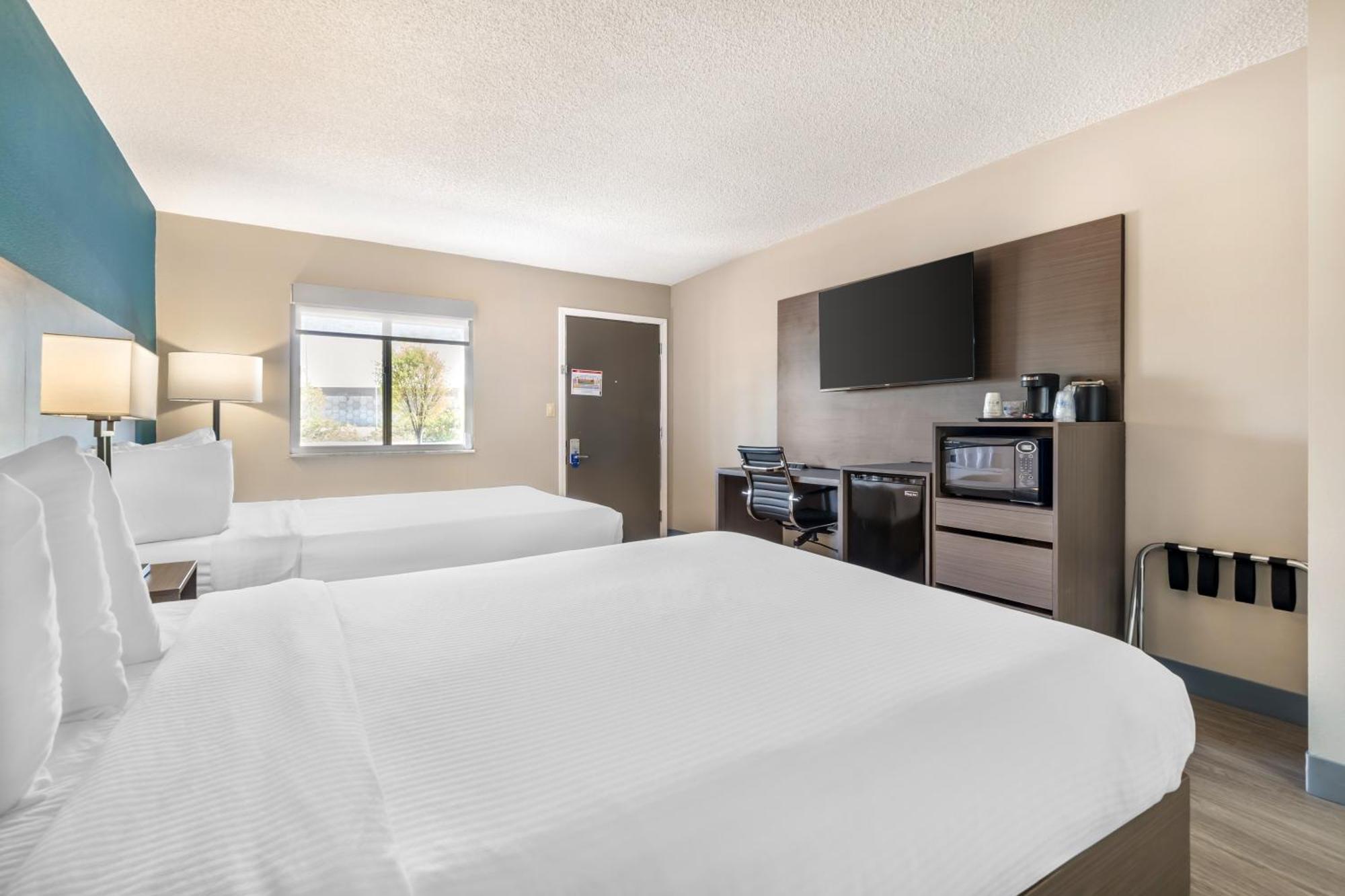 Best Western Green Tree Inn Clarksville  Exterior photo